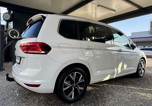 Volkswagen Touran, 2023 3
