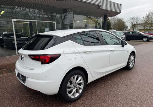 Opel Astra, 2020