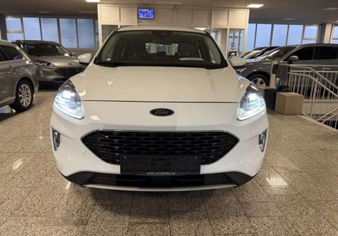Ford Kuga, 2022