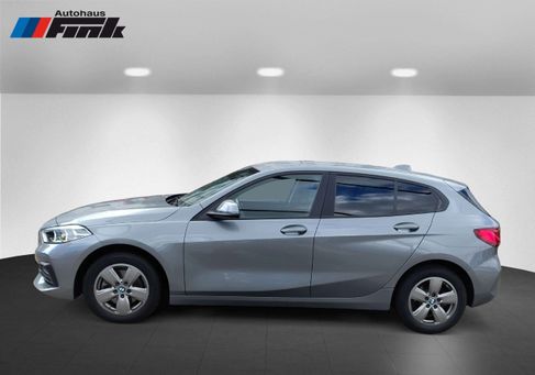 BMW 118, 2024