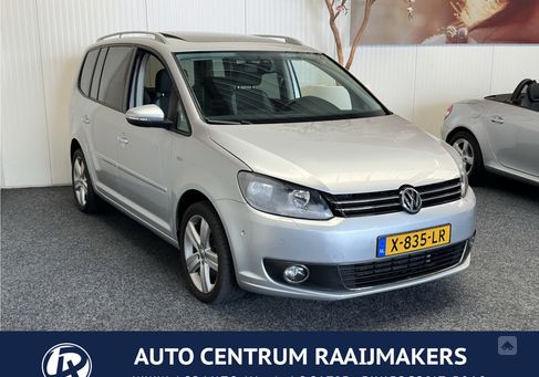 Volkswagen Touran, 2013