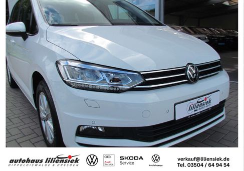 Volkswagen Touran, 2023 3