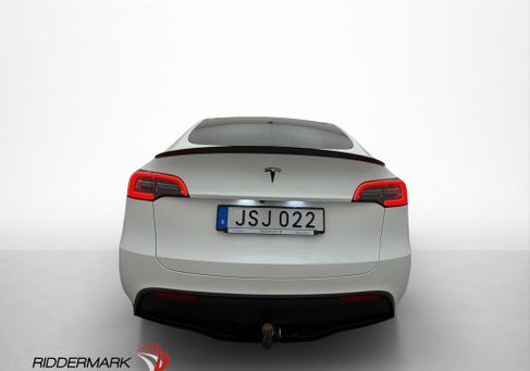 Tesla Model Y, 2023 3