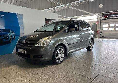 Toyota Corolla Verso, 2007