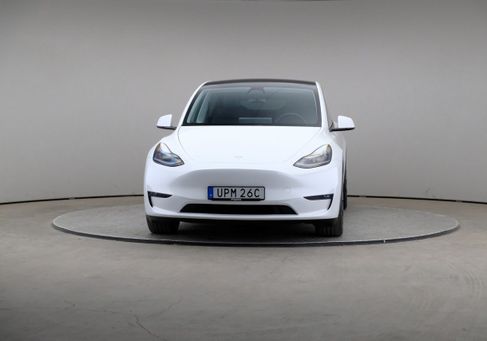 Tesla Model Y, 2023 3