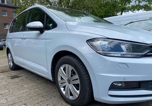 Volkswagen Touran, 2018 2