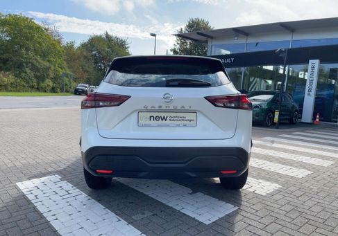 Nissan Qashqai, 2022 3