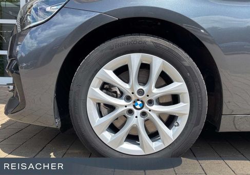 BMW 218, 2022 3