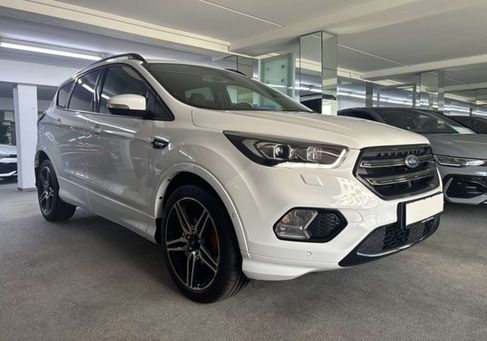 Ford Kuga, 2019