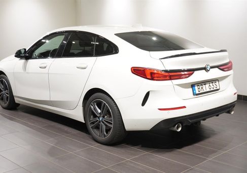 BMW 218, 2021 2