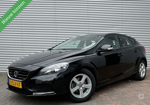 Volvo V40, 2013