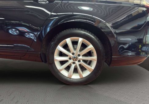 Volkswagen Passat Variant, 2023 3