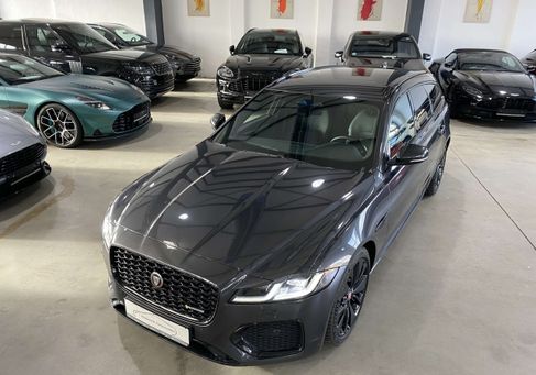 Jaguar XF, 2022