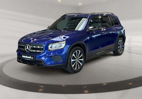 Mercedes-Benz GLB 200, 2022