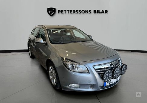 Opel Insignia, 2011