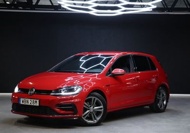 Volkswagen Golf, 2020