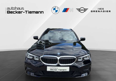 BMW 320, 2022