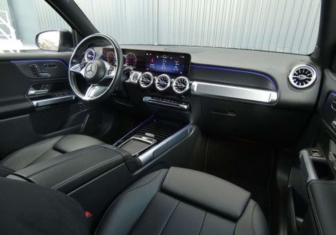 Mercedes-Benz GLB 200, 2024