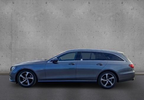 Mercedes-Benz E 300, 2020