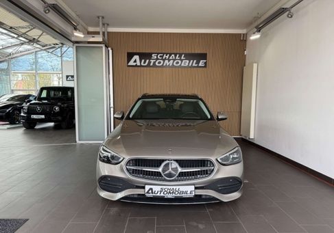 Mercedes-Benz C 300, 2022