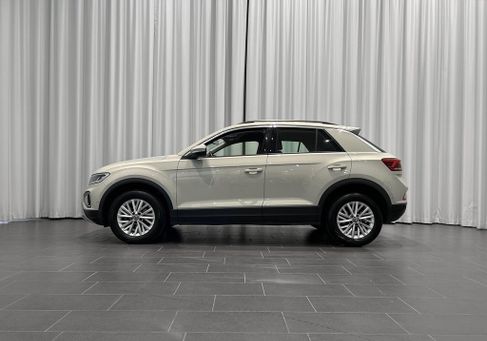 Volkswagen T-Roc, 2023 2