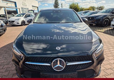 Mercedes-Benz A 200, 2019 3