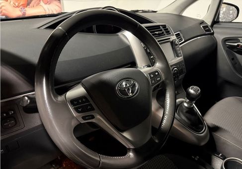 Toyota Verso, 2016