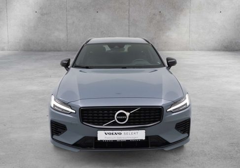 Volvo V60, 2021