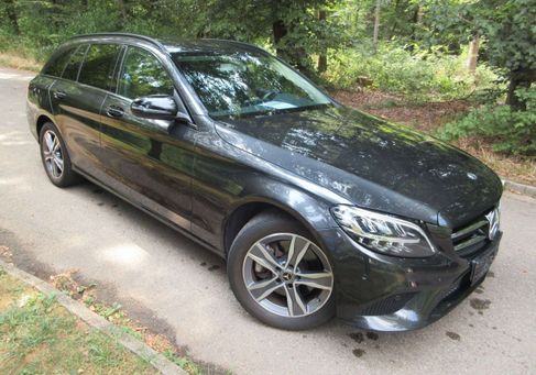 Mercedes-Benz C 300, 2019