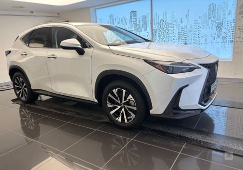 Lexus NX, 2024