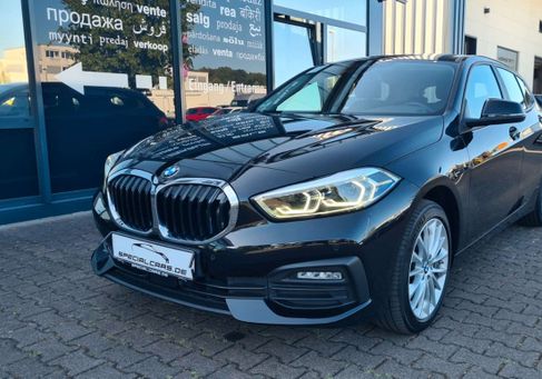 BMW 120, 2023