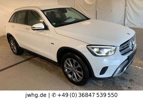 Mercedes-Benz GLC 300, 2021