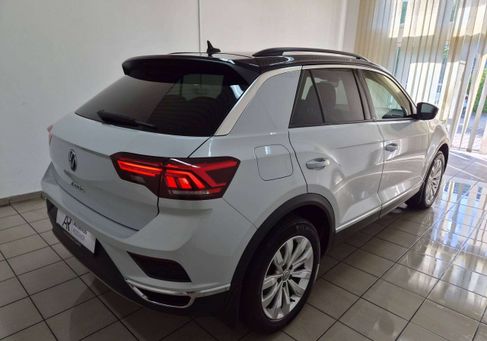 Volkswagen T-Roc, 2022