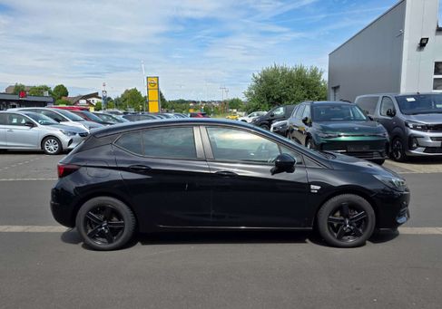 Opel Astra, 2019