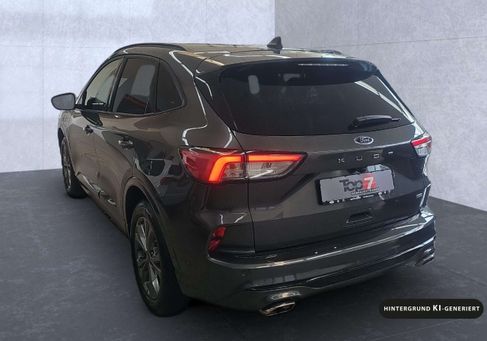 Ford Kuga, 2022