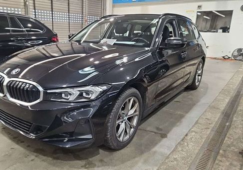 BMW 318, 2023