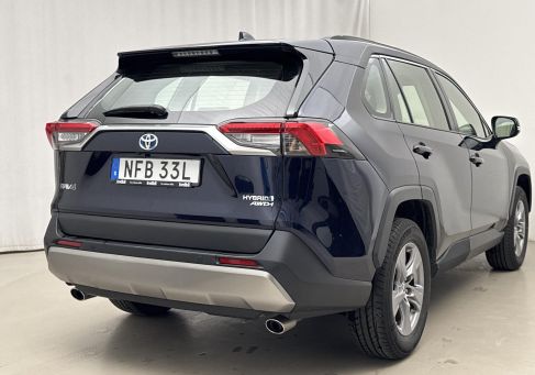 Toyota RAV 4, 2024 3
