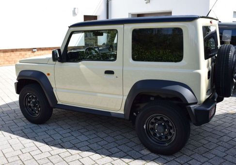 Suzuki Jimny, 2021 3