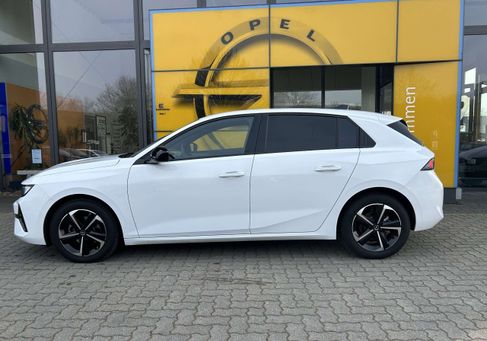 Opel Astra, 2025 3