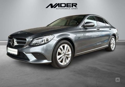 Mercedes-Benz C 300, 2021