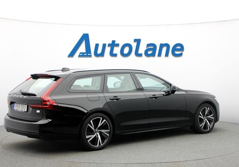 Volvo V90, 2023
