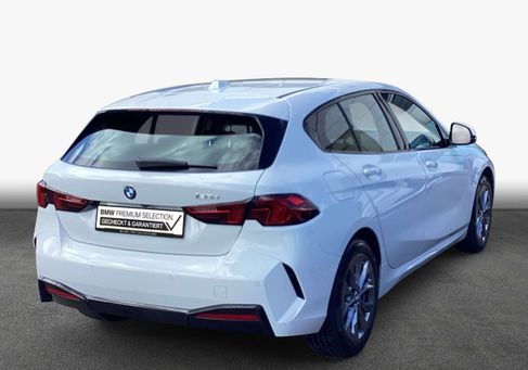 BMW 120, 2025