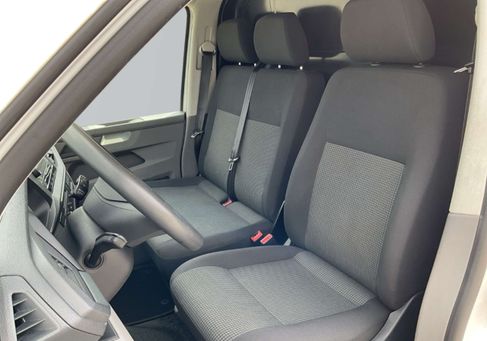 Volkswagen T6 Transporter, 2021