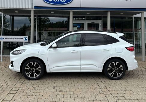 Ford Kuga, 2022
