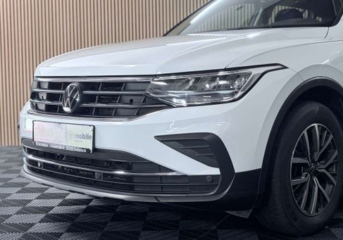 Volkswagen Tiguan, 2022
