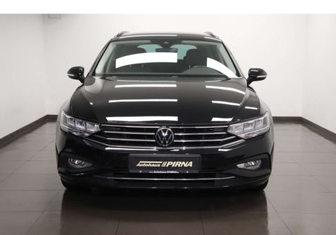 Volkswagen Passat Variant, 2022 3