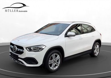 Mercedes-Benz GLA 180, 2021