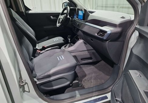 Ford Tourneo Courier, 2025