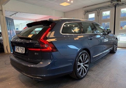 Volvo V90, 2023