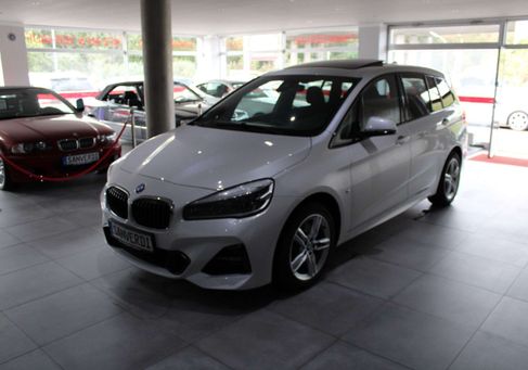 BMW 220, 2018